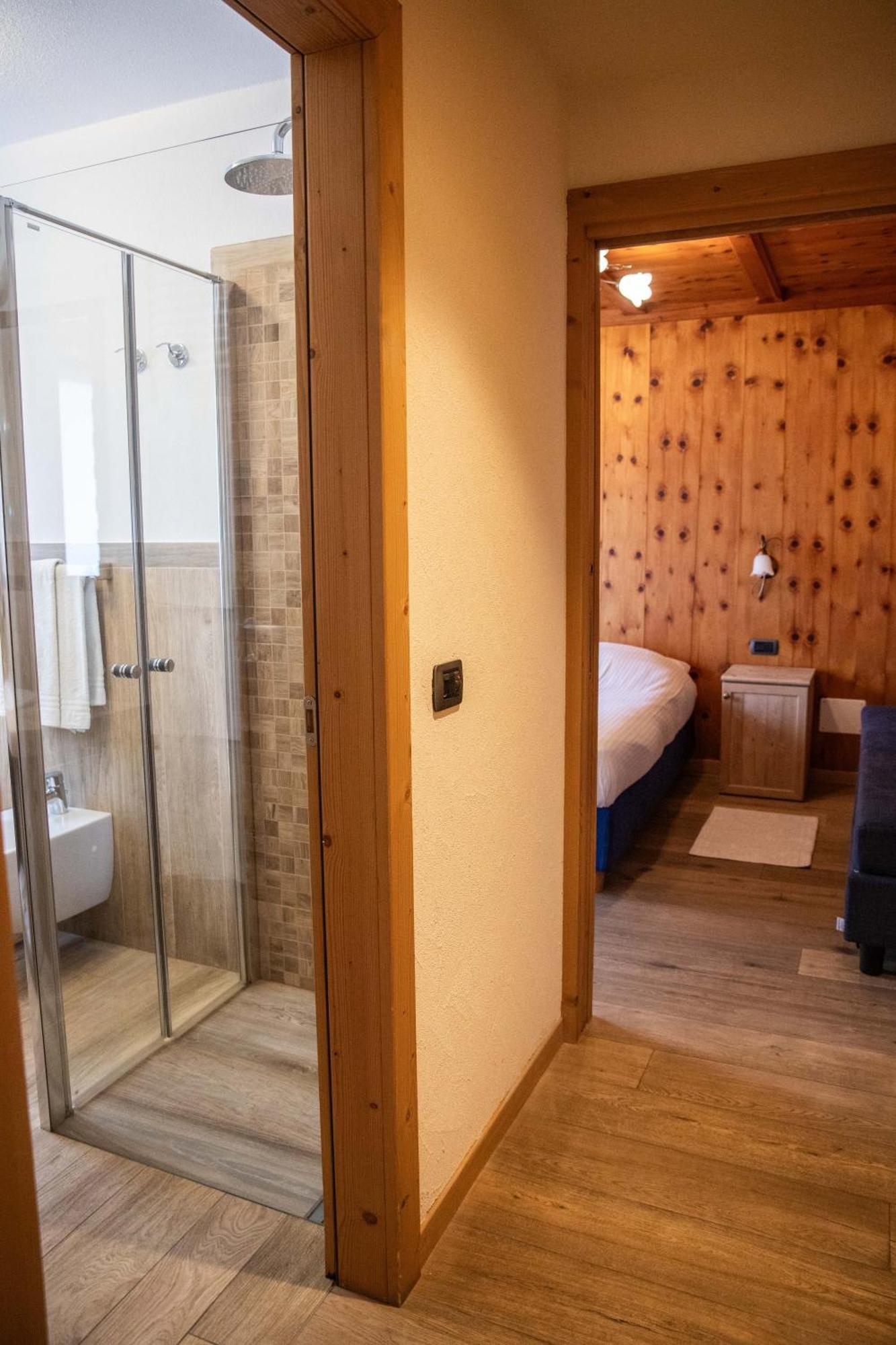 Hotel La Montanina Livigno Exterior foto